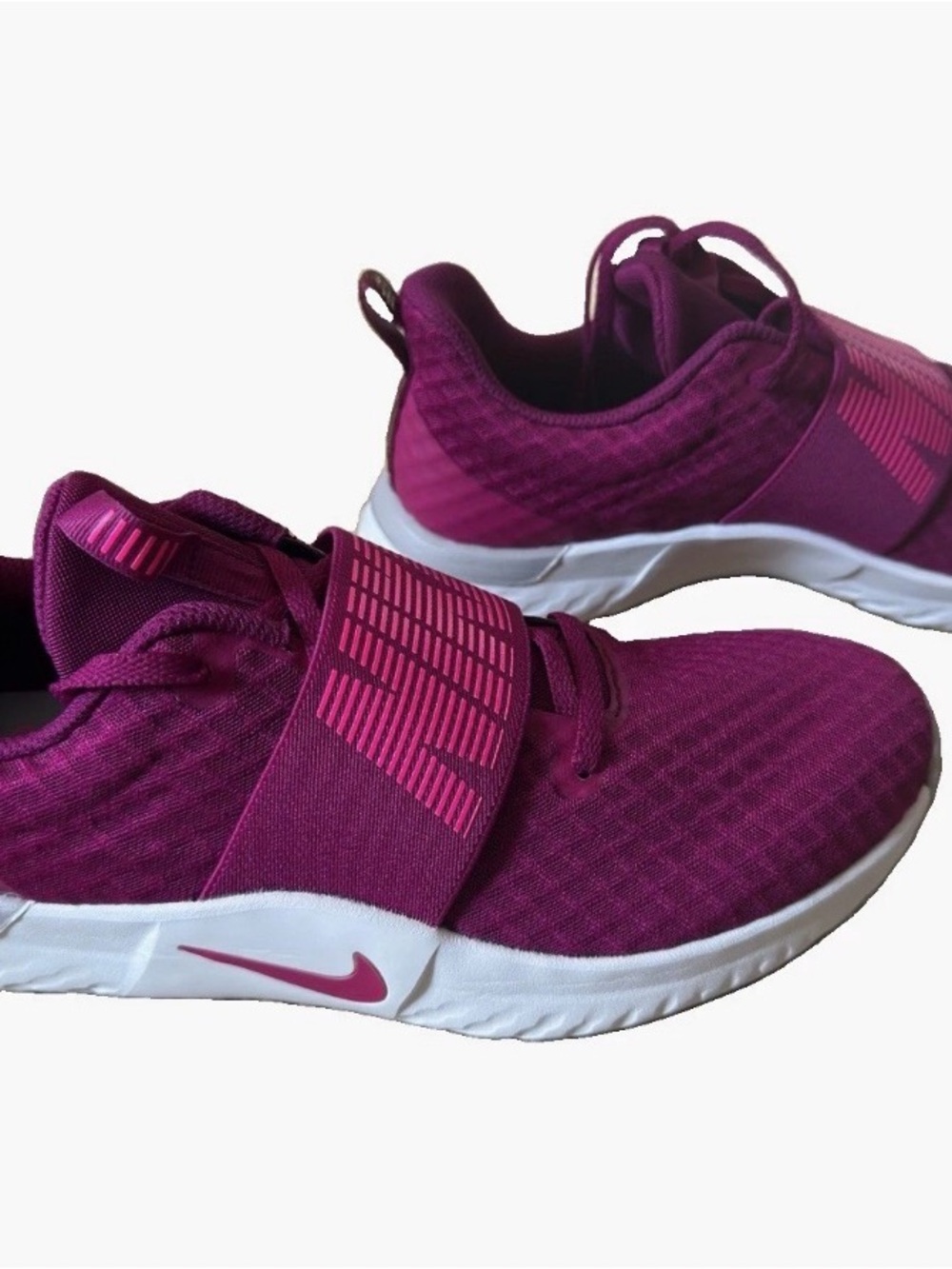Nike Women’s Magenta Strap Athletic Sneakers